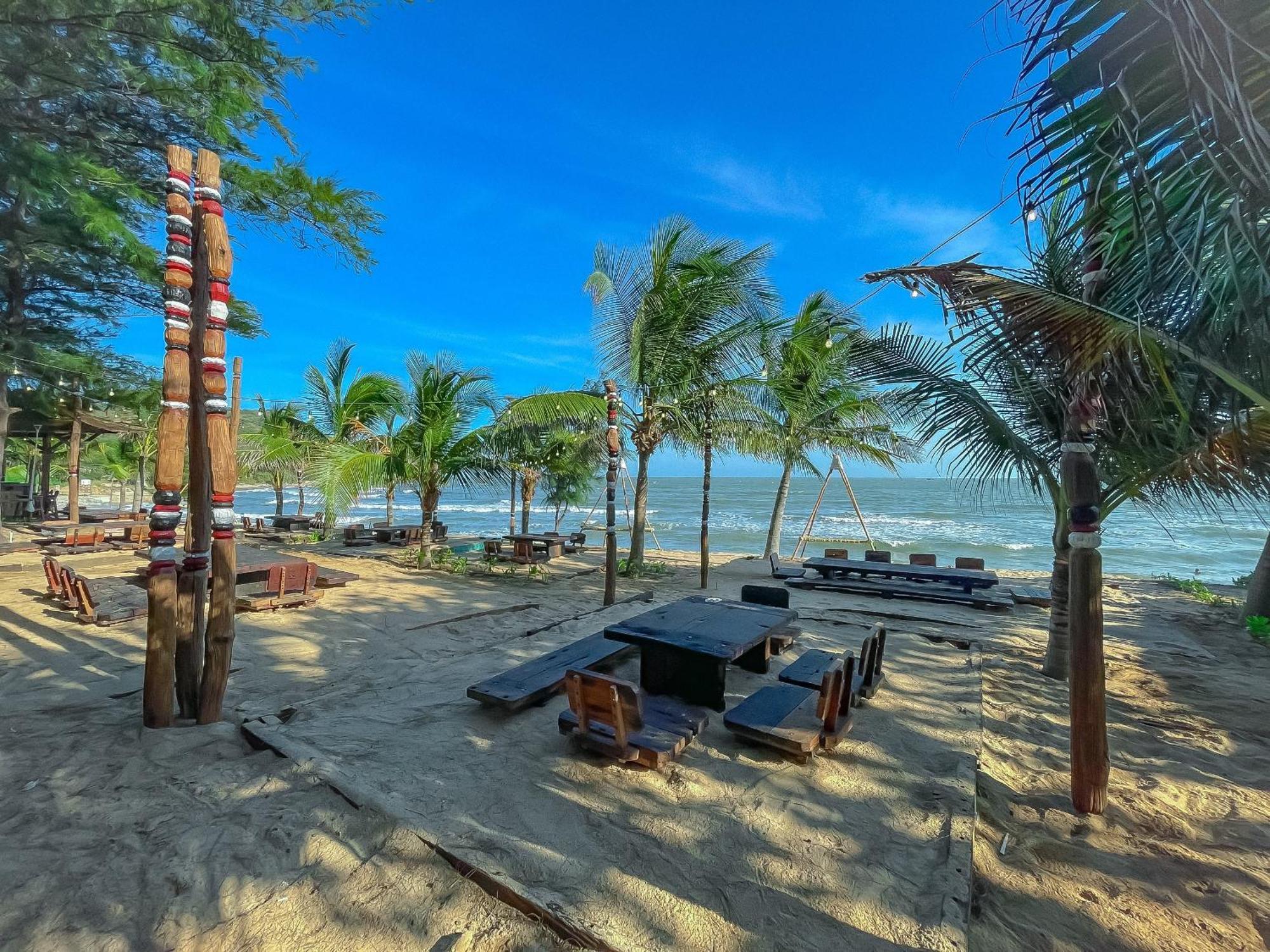 Long Hai Channel Beach Resort Kültér fotó